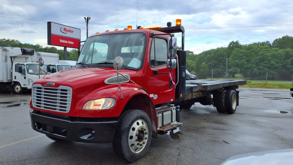 2019 Freightliner M2 106