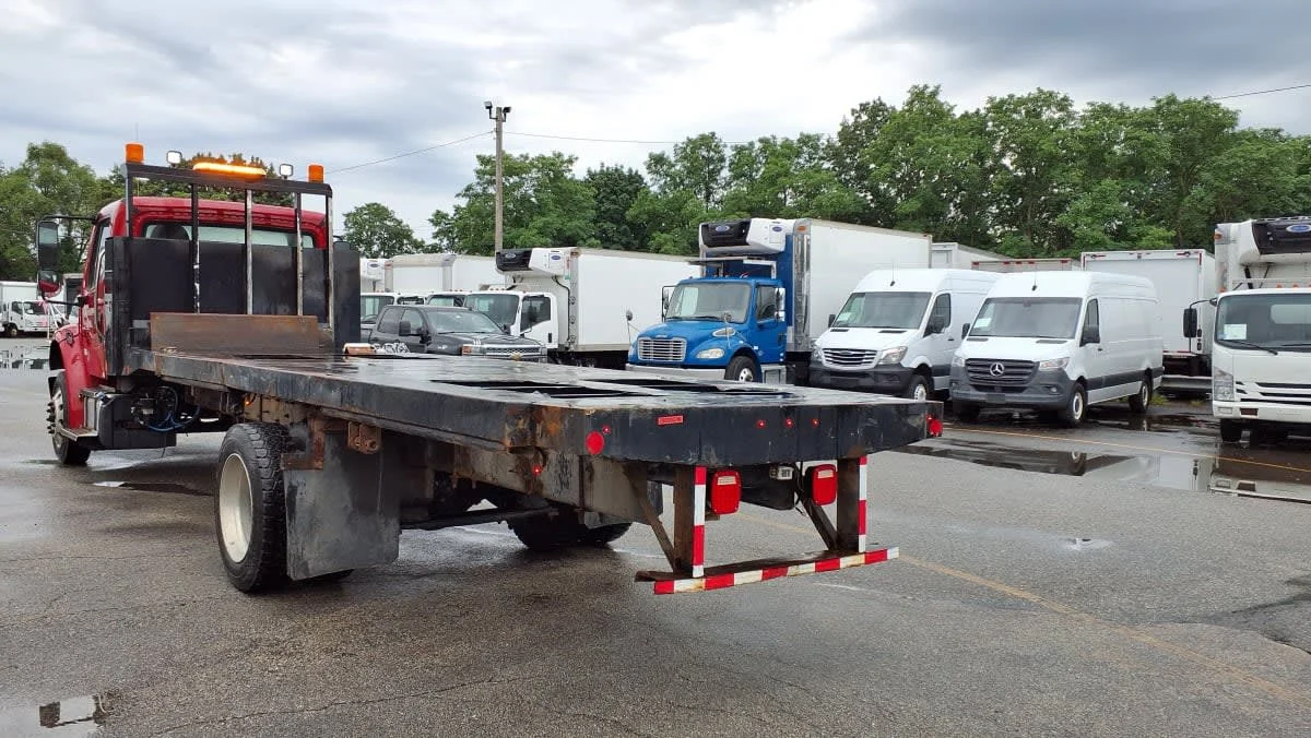 2019 Freightliner M2 106 in Salisbury, MA — photo 6