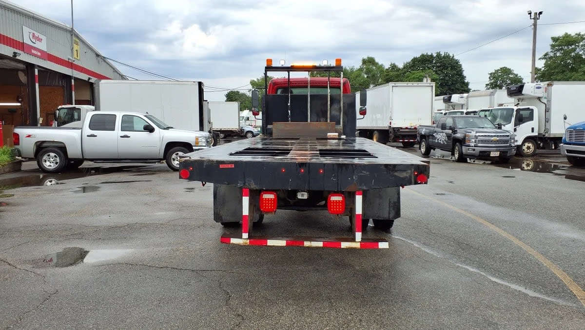 2019 Freightliner M2 106 in Salisbury, MA — photo 5