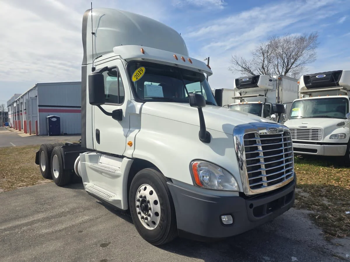 2019 Freightliner Cascadia in Tampa, FL
