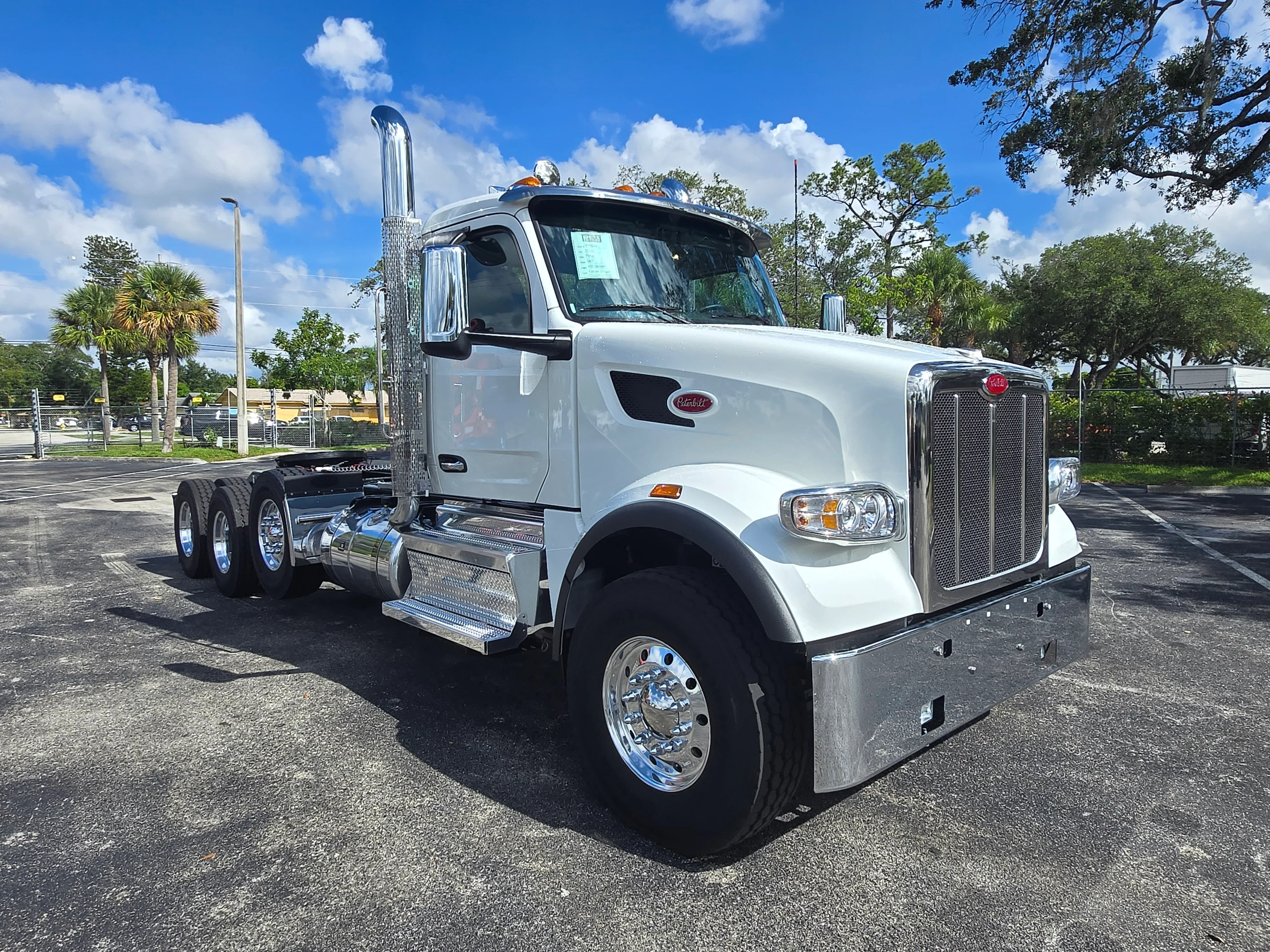 2026 Peterbilt 567 in Fort Lauderdale, FL — photo 10