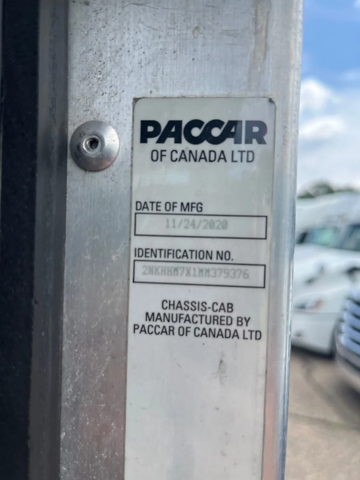 2021 Kenworth T370 in Minneapolis, MN — photo 11