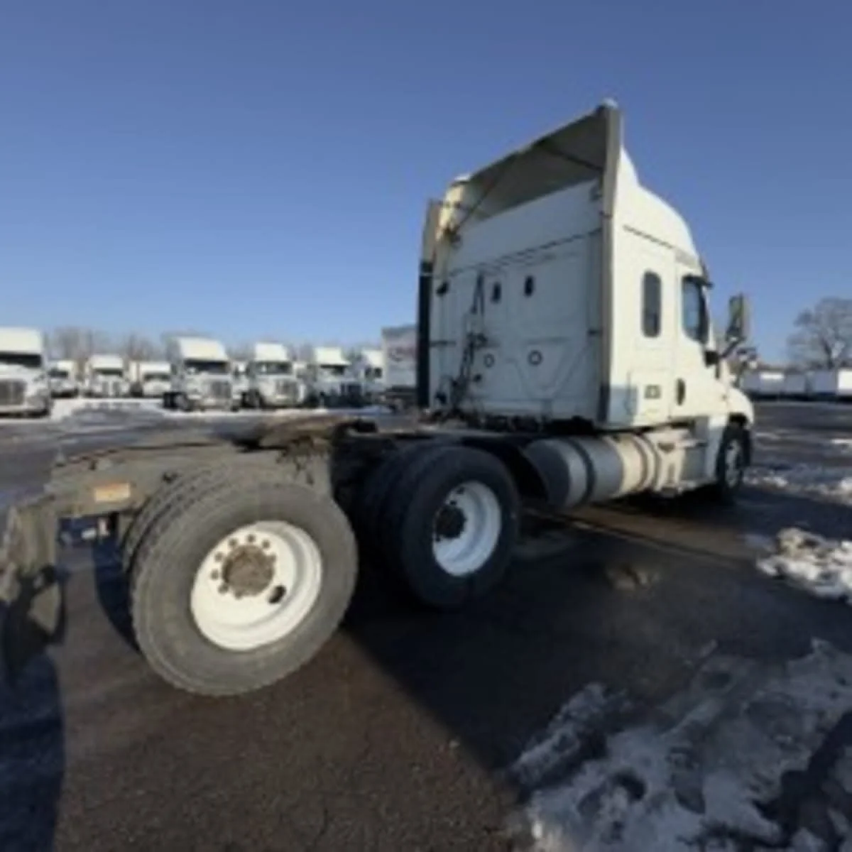 2019 Freightliner Cascadia in Syracuse, NY — photo 6
