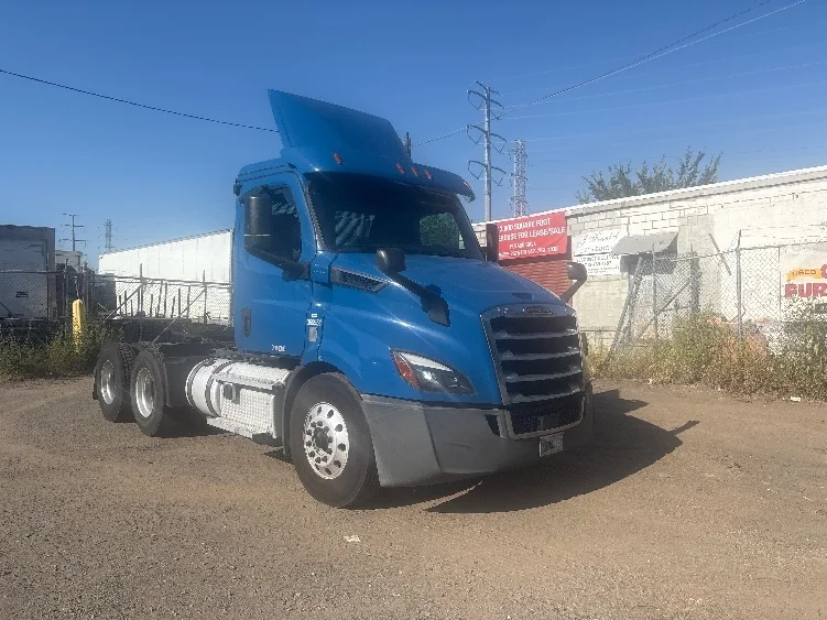 2020 Freightliner Cascadia in Monmouth Junction, NJ