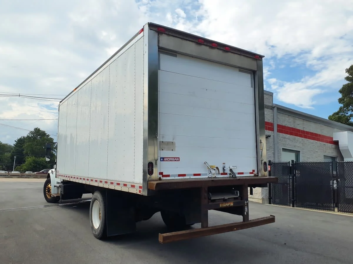 2018 Freightliner M2 106 in Norwood, MA — photo 6