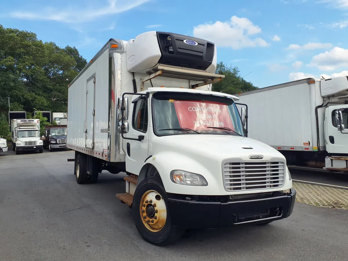 2018 Freightliner M2 106 in Norwood, MA — photo 3