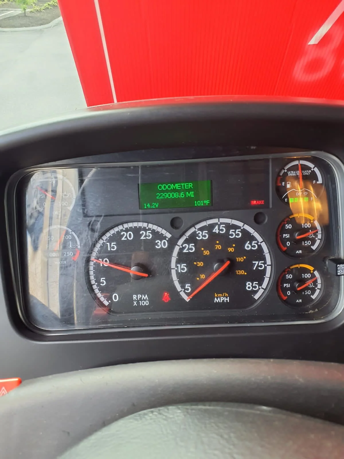 2018 Freightliner M2 106 in Norwood, MA — photo 12