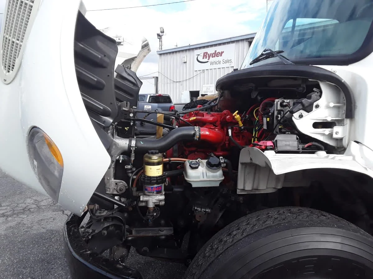 2019 Freightliner M2 106 - image 9