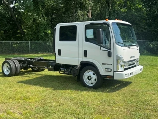 2027 Isuzu NPR