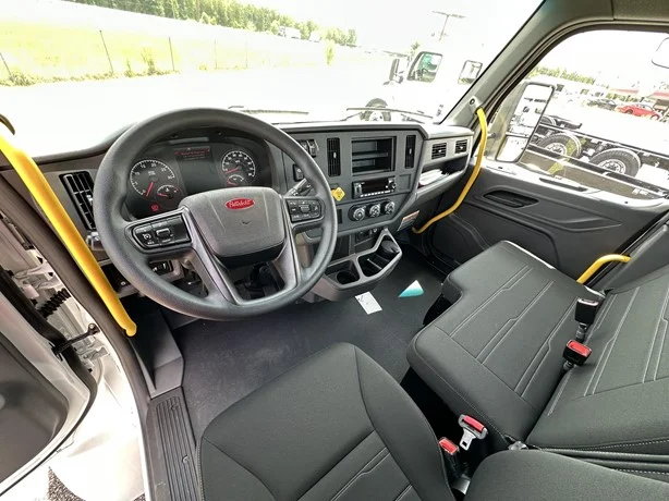 2025 Peterbilt 536 in GA — photo 6