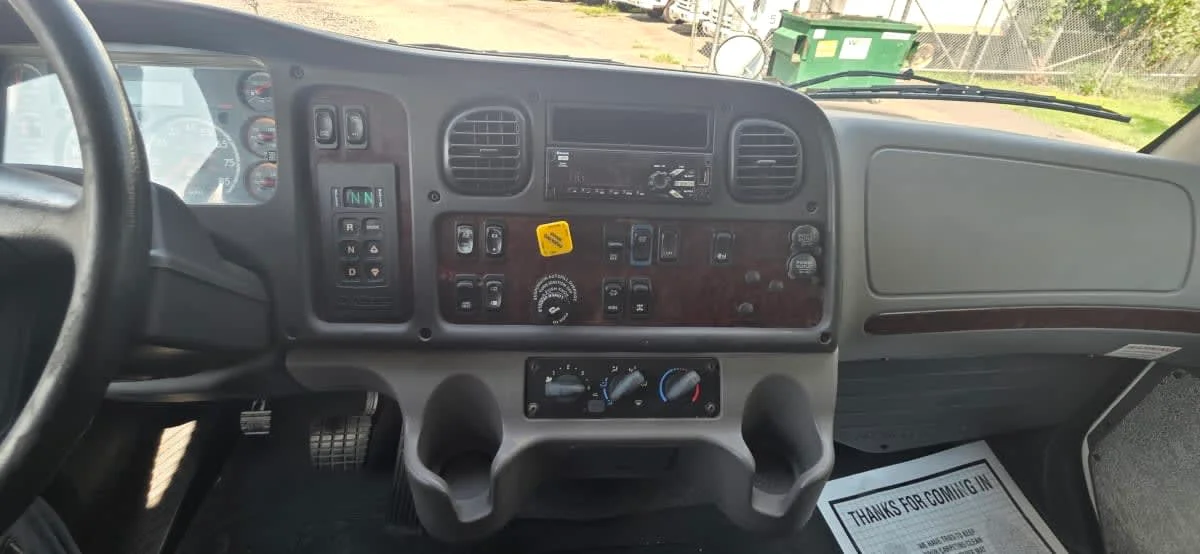 2019 Freightliner M2 106 in Bensalem, PA — photo 12