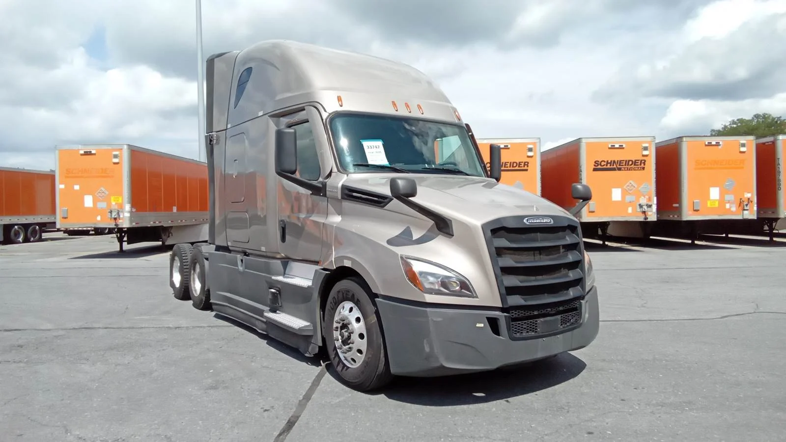 2025 Freightliner Cascadia in Carlisle, PA