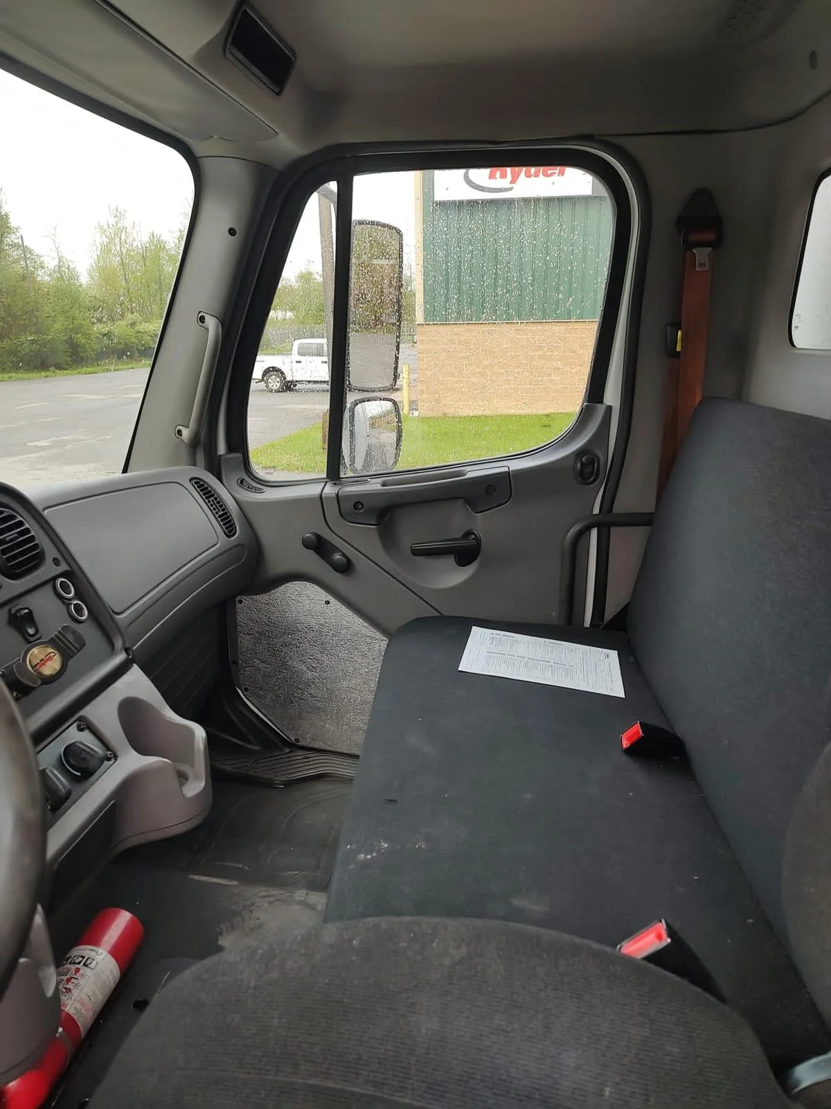 2018 Freightliner M2 106 in Allentown, PA — photo 7