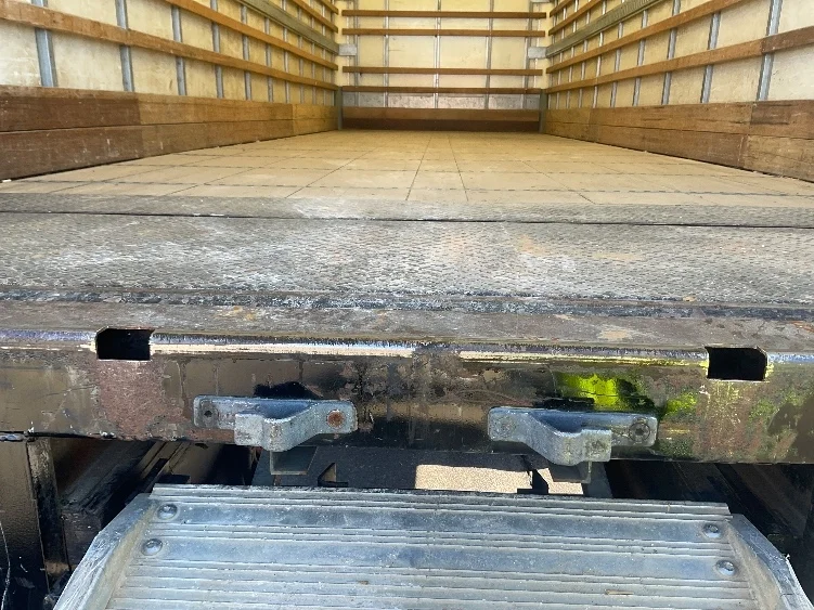 2020 International MV - image 10