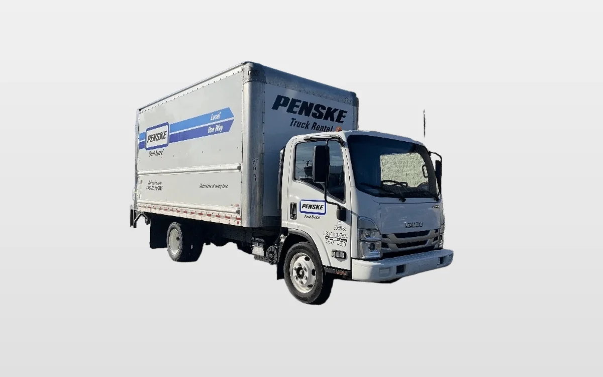 2023 Isuzu - image 1