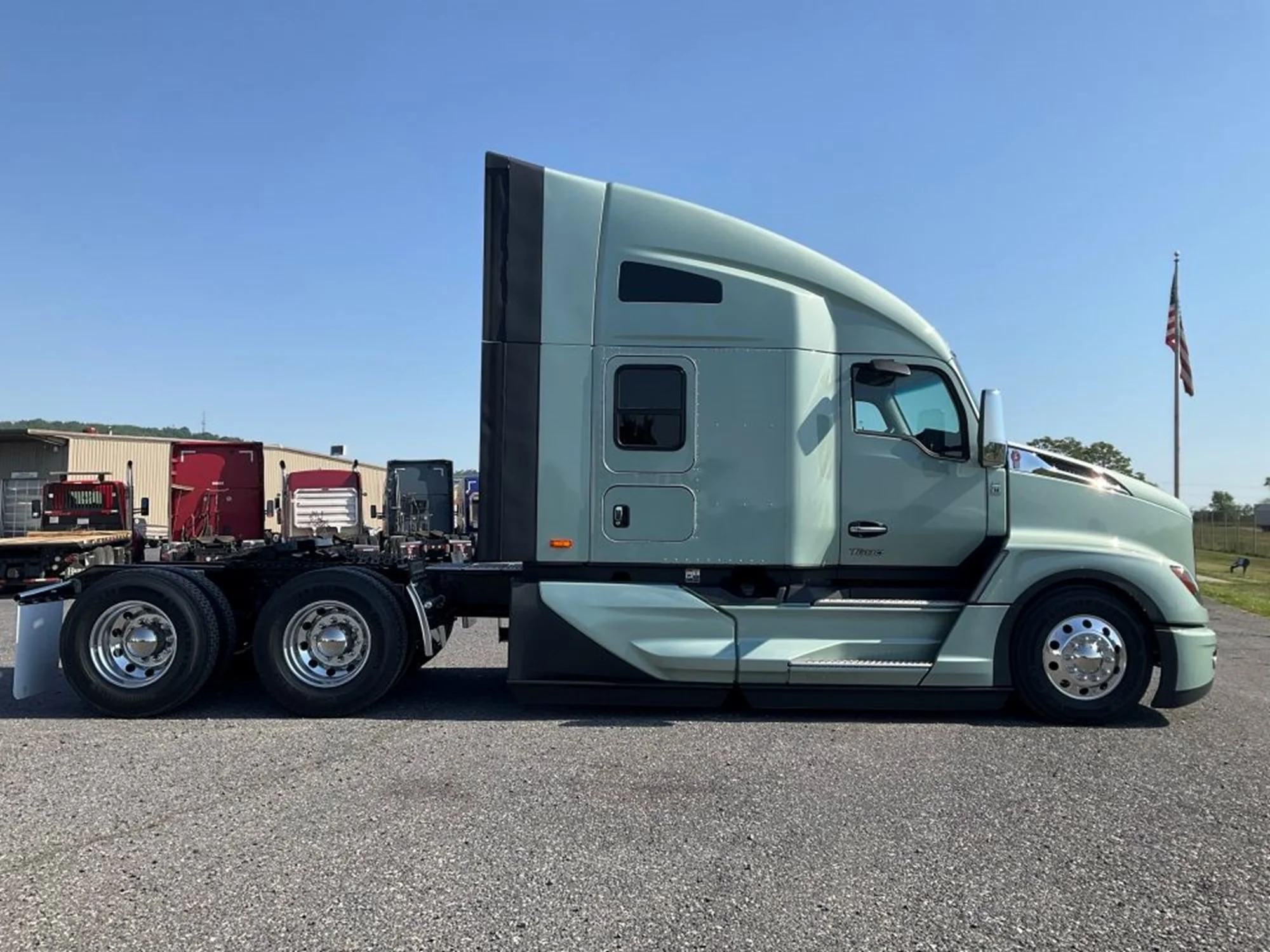 2027 Kenworth in Harrisonburg, VA — photo 5