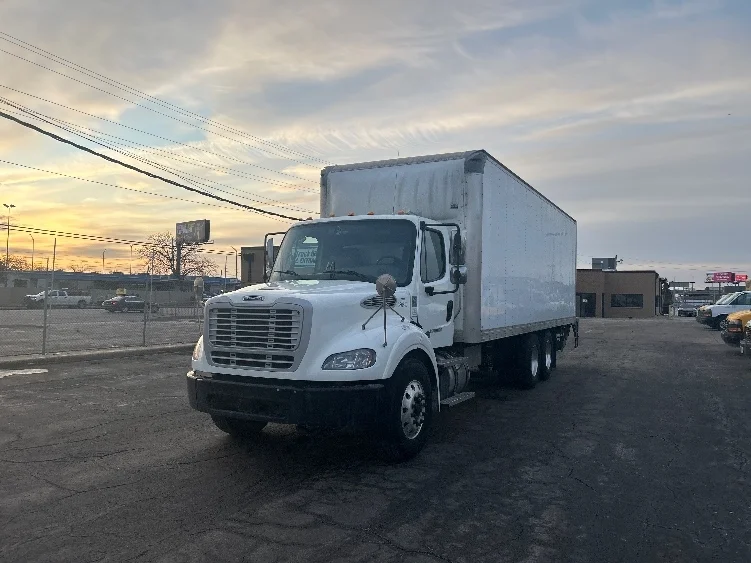 2020 Freightliner M2 112 - image 3