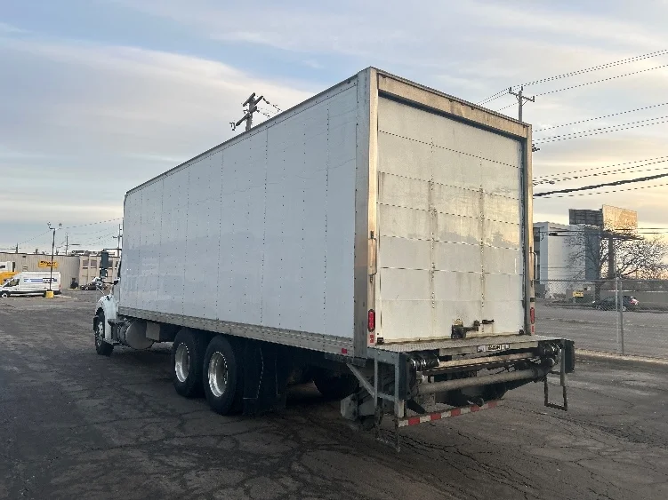 2020 Freightliner M2 112 in Chicago (Melrose Park), IL — photo 6