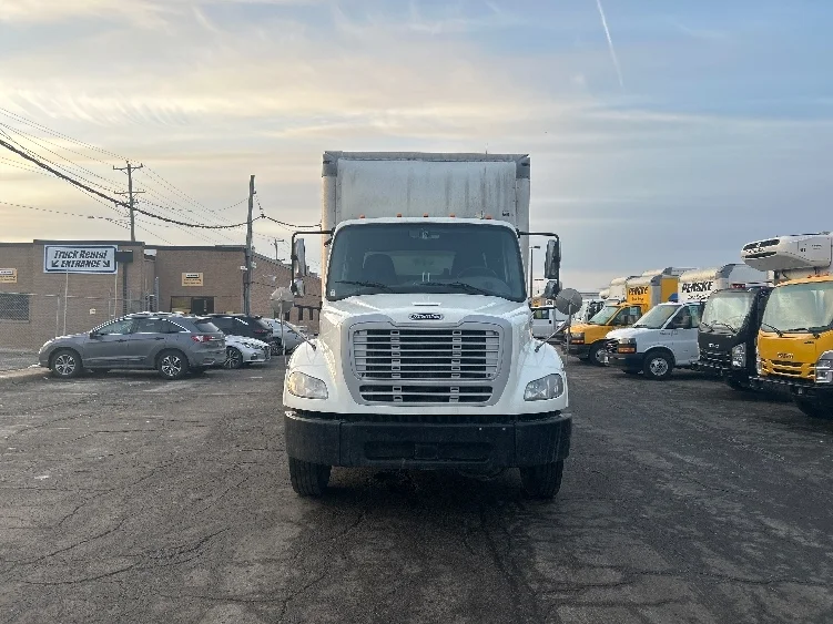 2020 Freightliner M2 112 in Chicago (Melrose Park), IL — photo 2