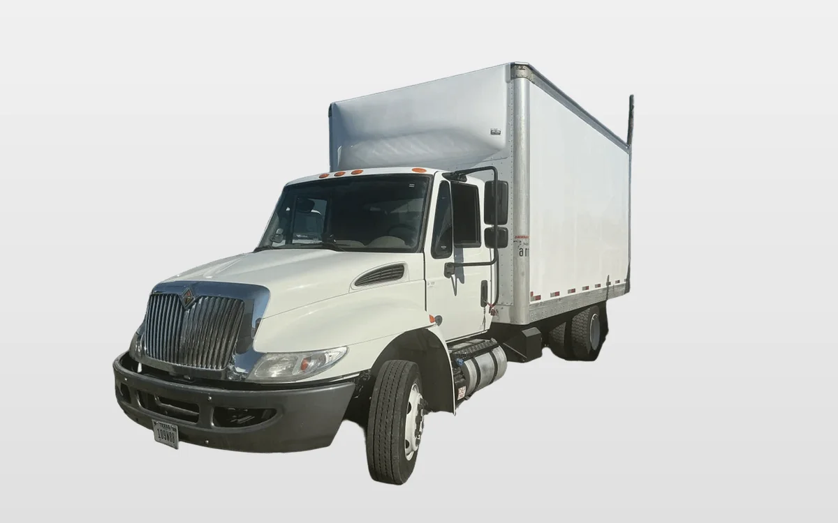 2019 International - image 1