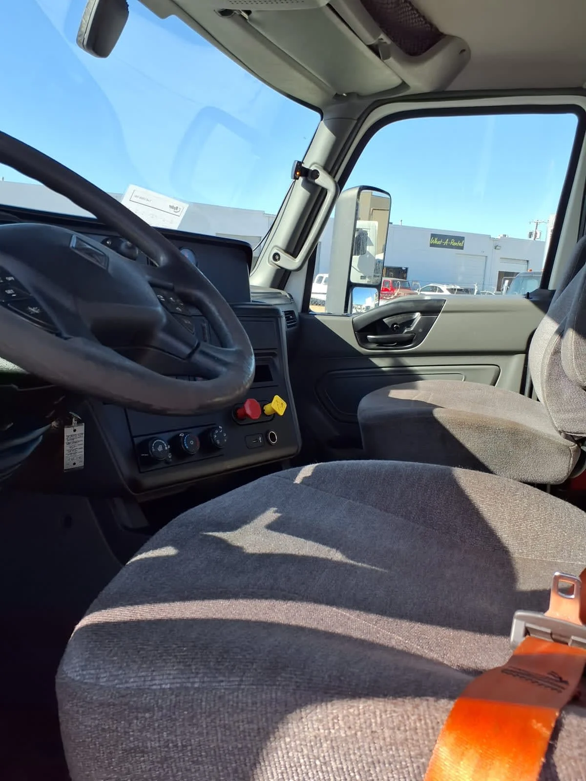 2020 International RH - image 7