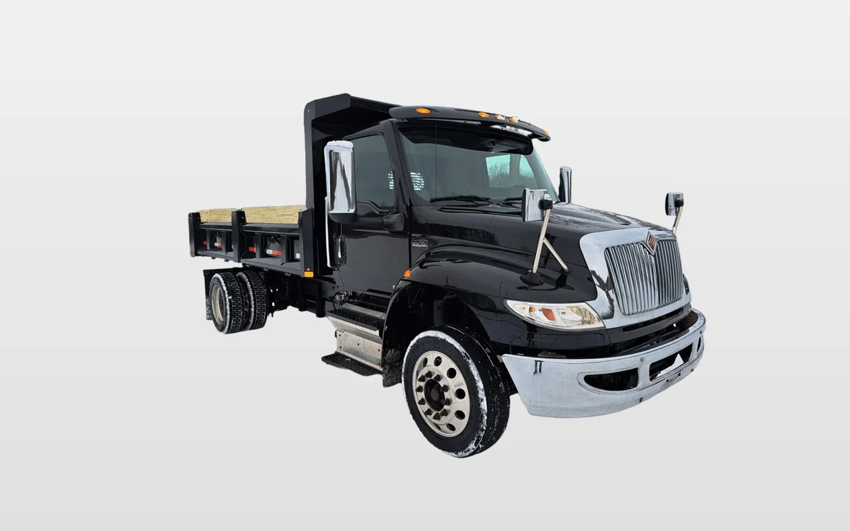 2019 International MV - image 1