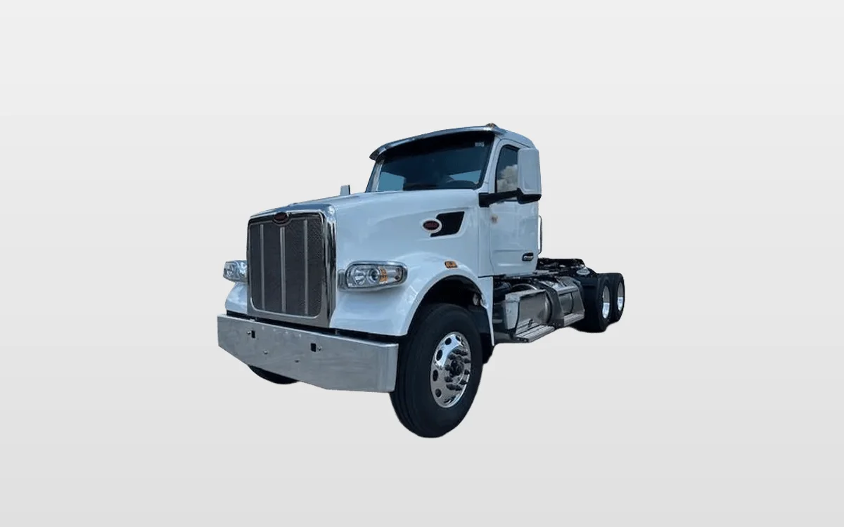 2026 Peterbilt 567 - image 1