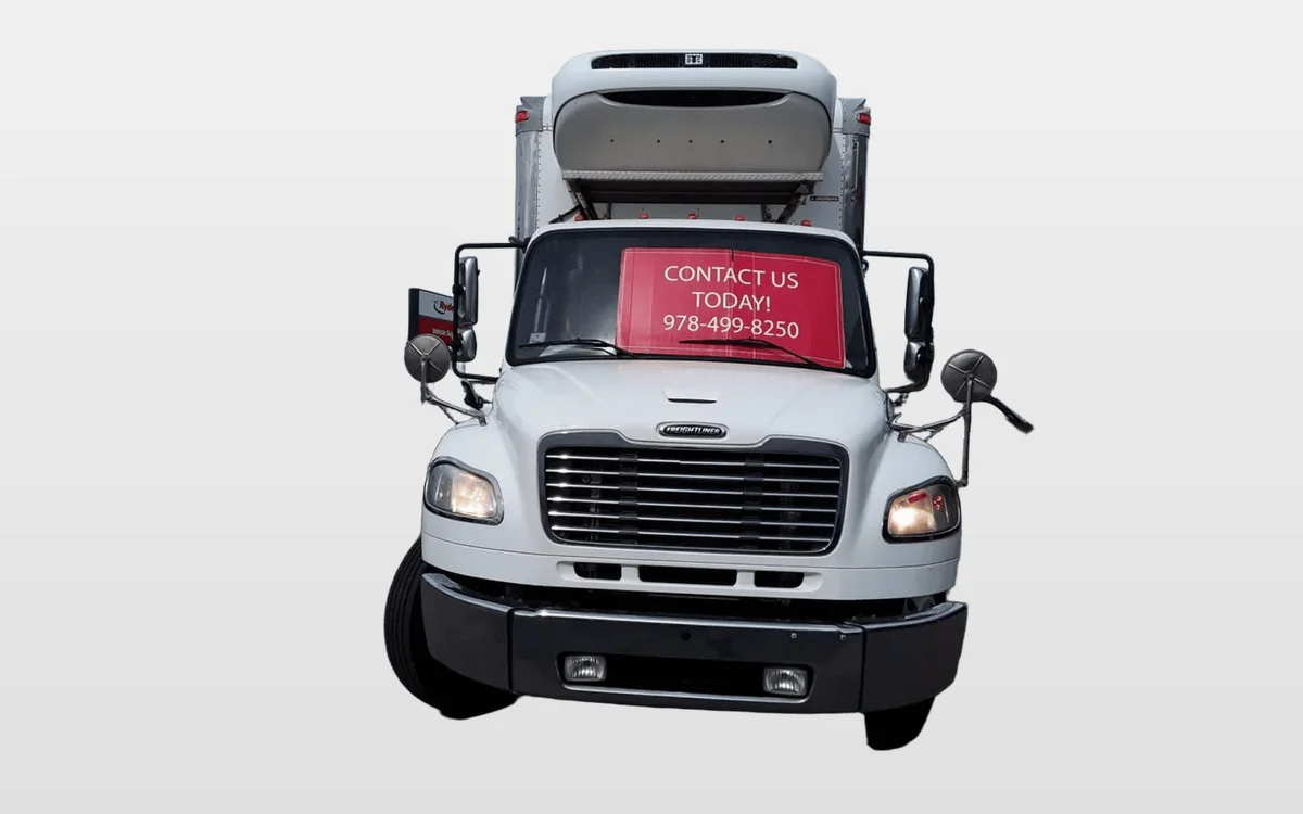 2017 Freightliner M2 106 - image 1