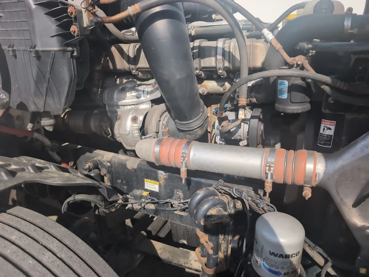 2020 Freightliner Cascadia in Salisbury, MA — photo 11