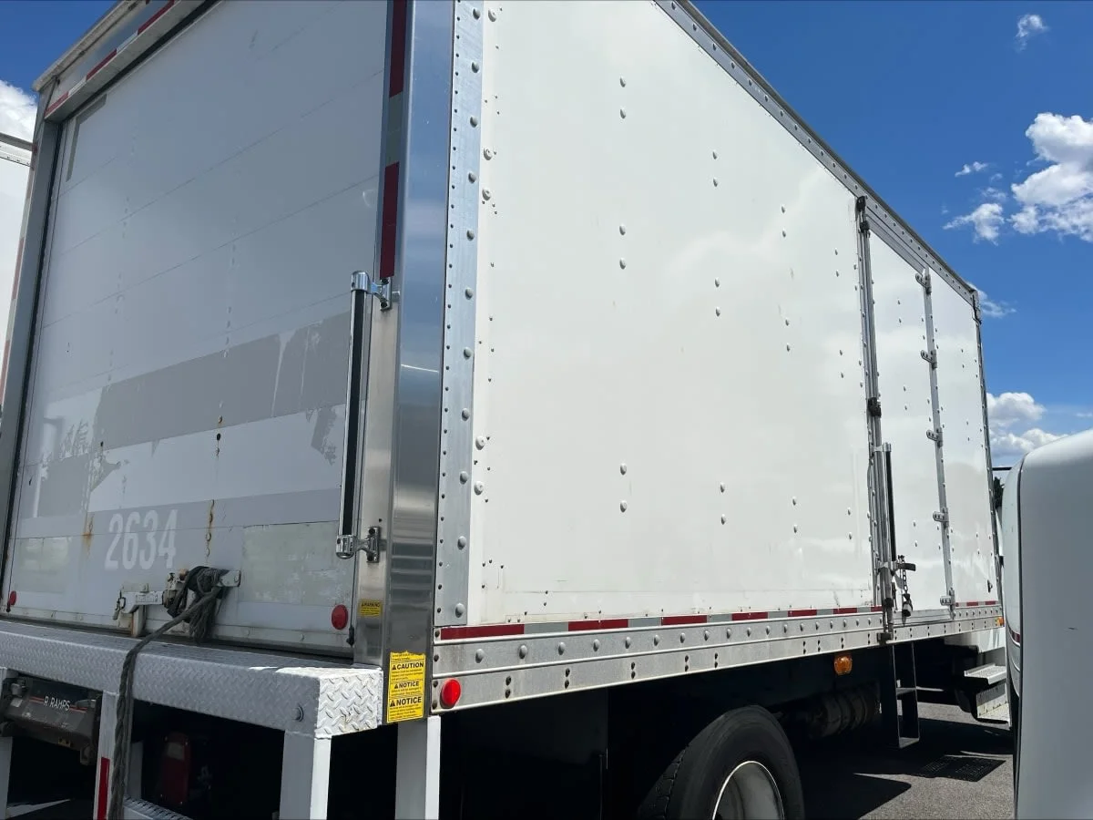 2019 Freightliner M2 106 in Beltsville, MD — photo 4