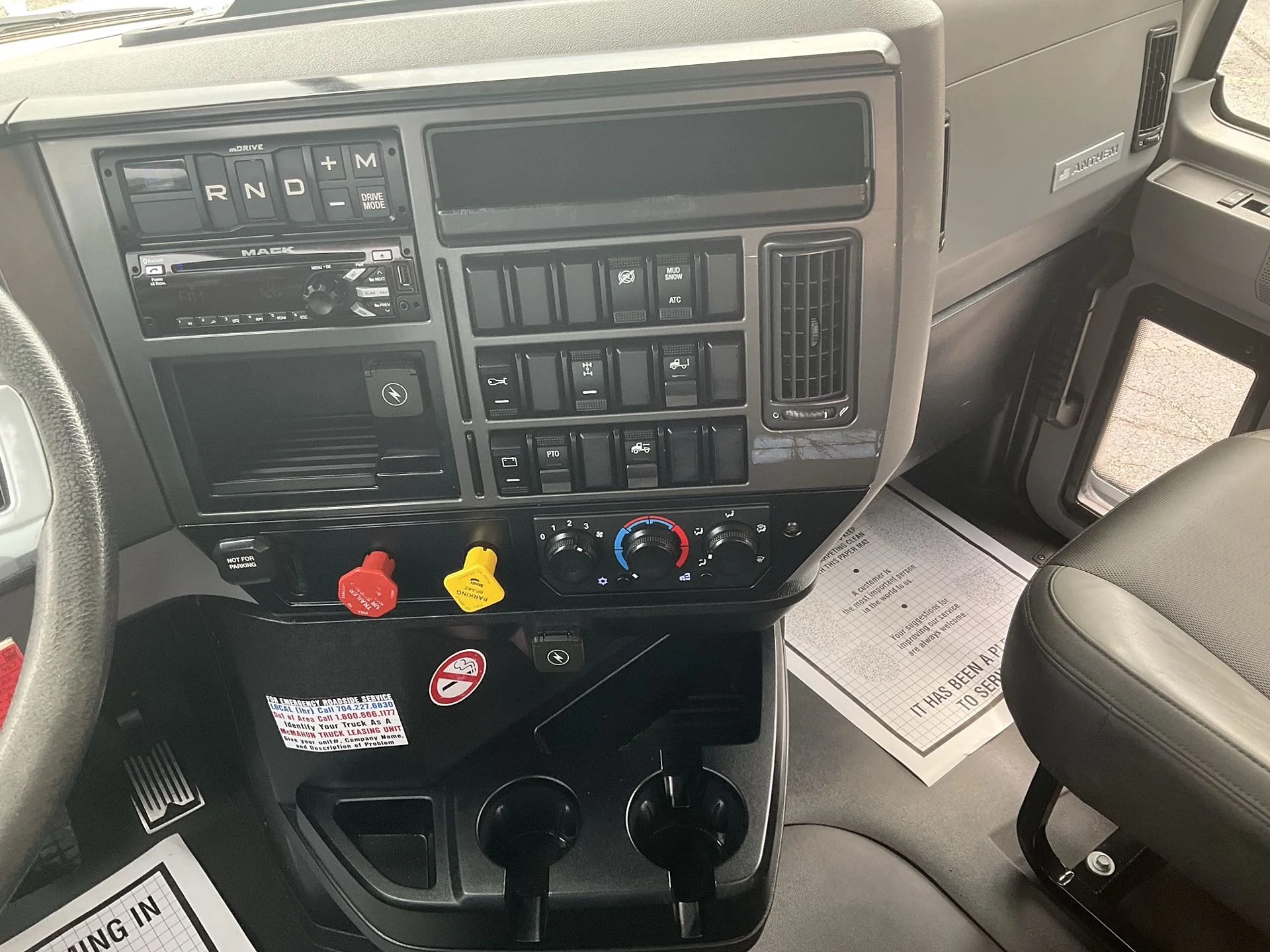 2022 Mack Anthem in Clarksville, IN — photo 15