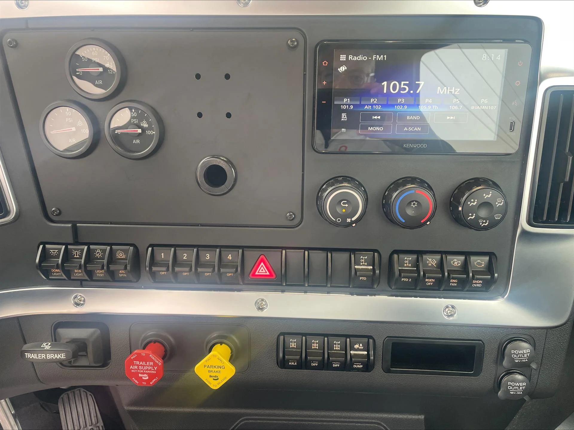 2026 Western Star 47X - image 9