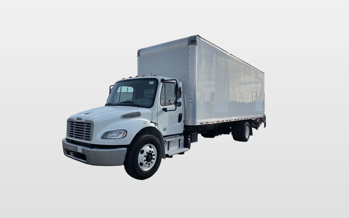 2018 Freightliner M2 106 - image 1