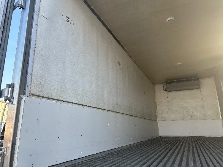 2019 Freightliner M2 106 - image 10