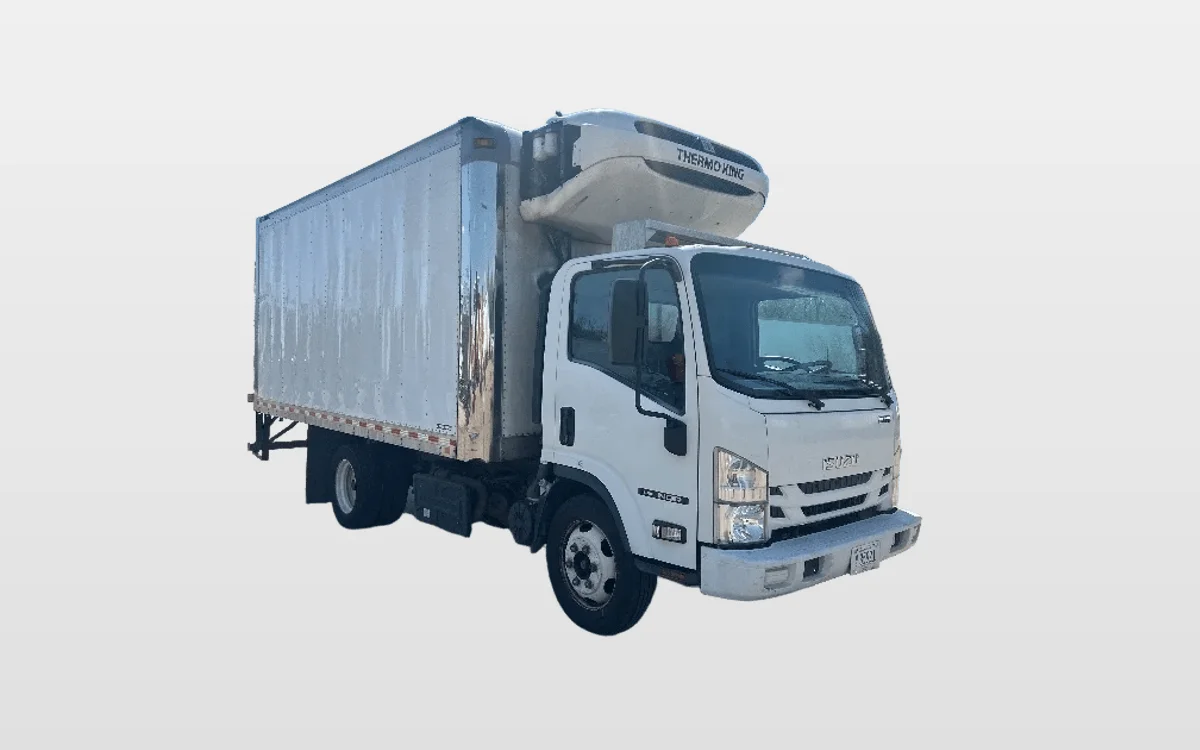 2020 Isuzu NQR - image 1