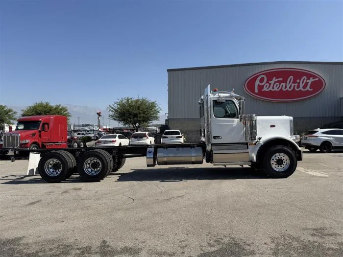 2027 Peterbilt 589 in Sylmar, CA — photo 5