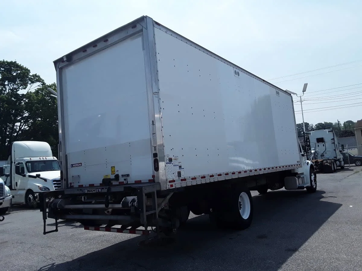 2019 Freightliner M2 106 in Allentown, PA — photo 4