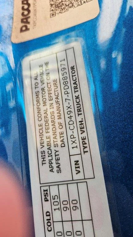 2023 Peterbilt 567 - image 5