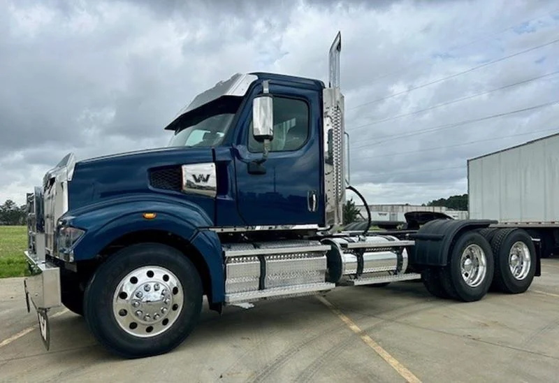 2024 Western Star 49X - image 2