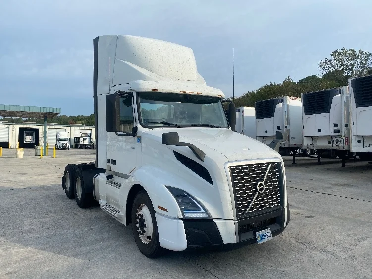 2020 Volvo VNL 300 in Bessemer, AL