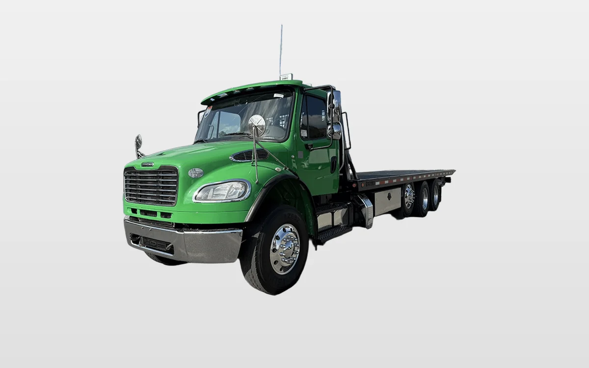 2019 Freightliner M2 106 - image 1