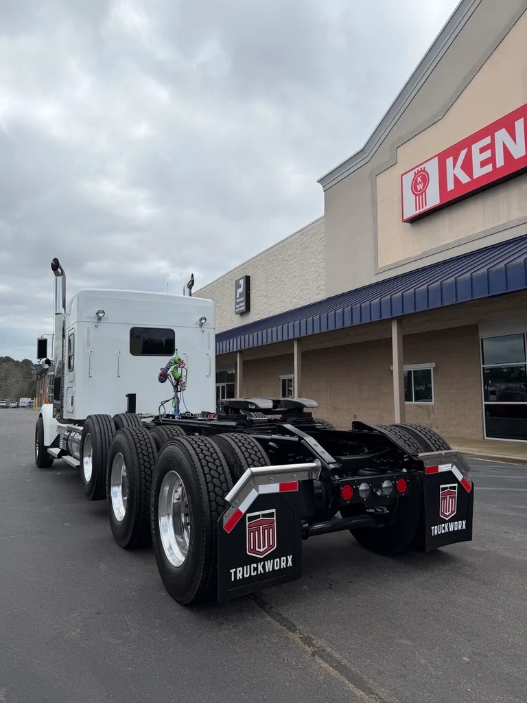 2027 Kenworth W900 in Birmingham, AL — photo 6