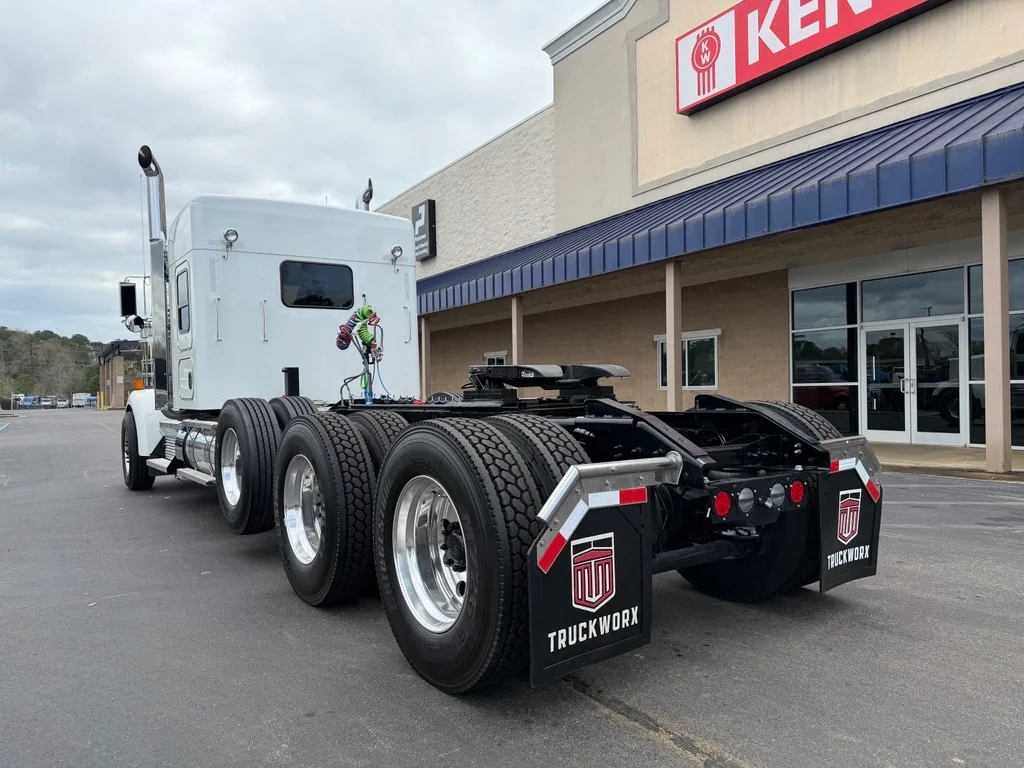2027 Kenworth W900 in Birmingham, AL — photo 7