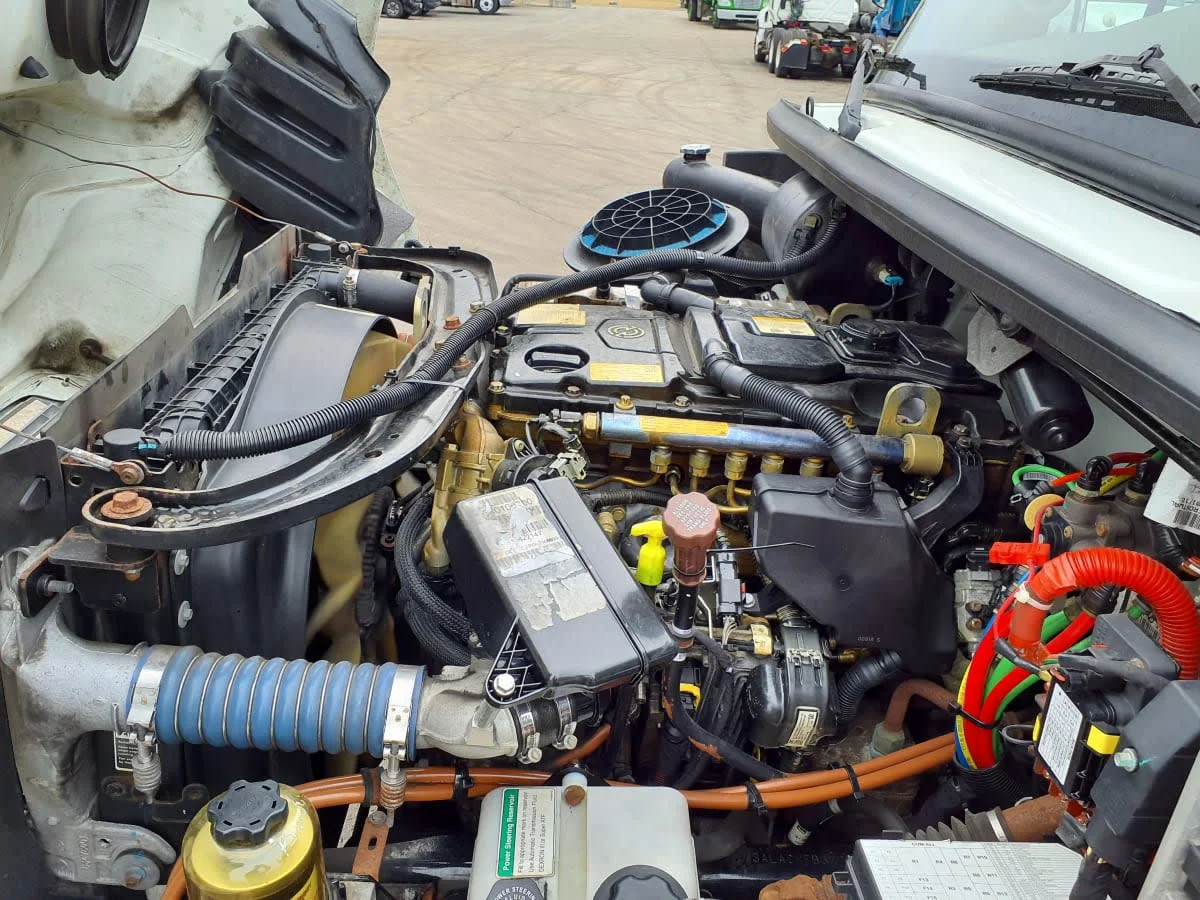 2019 Freightliner M2 106 - image 9