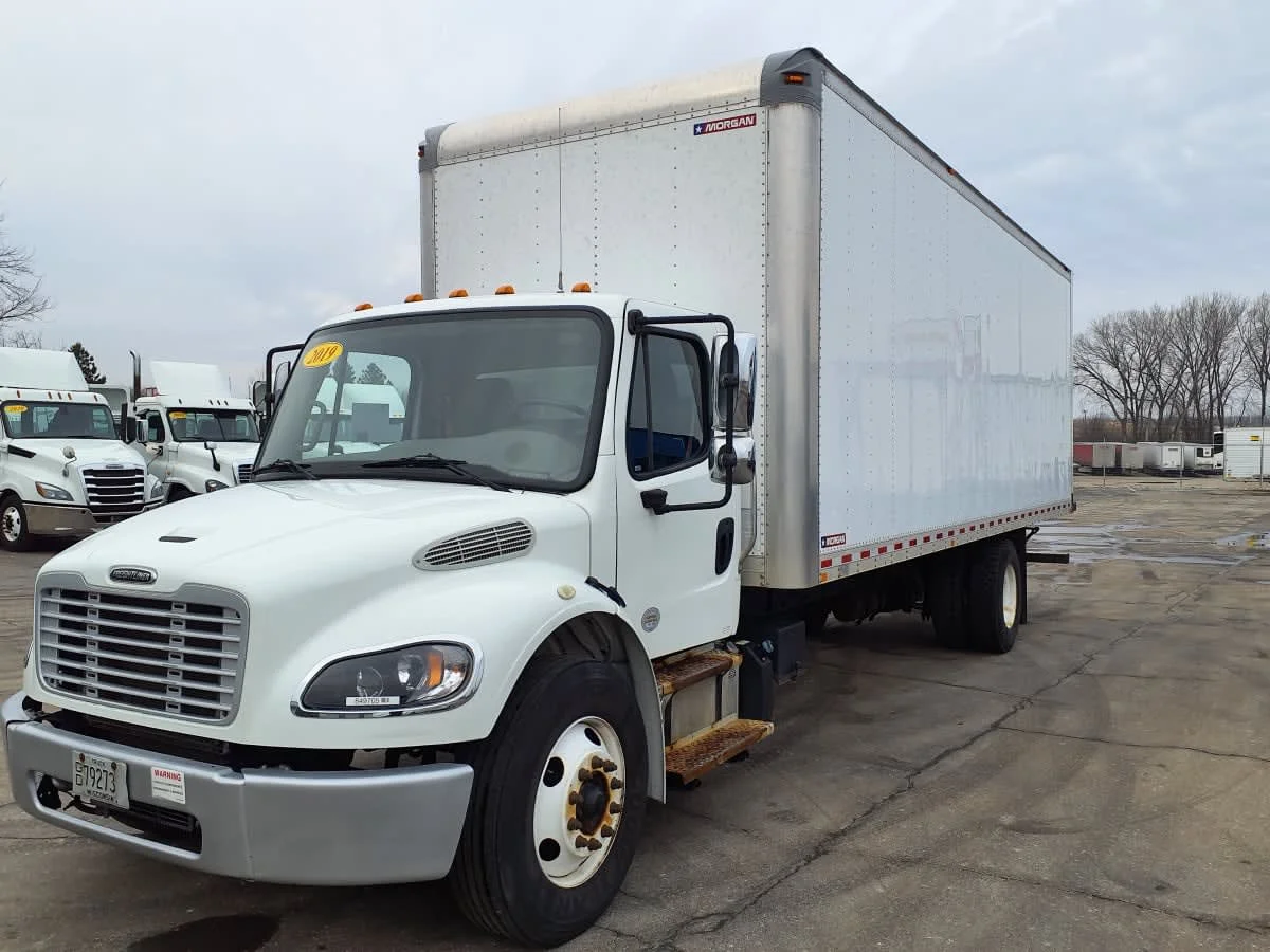 2019 Freightliner M2 106 in Oak Creek, WI