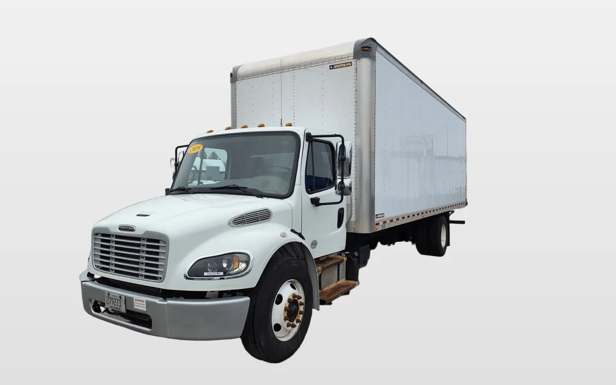 2019 Freightliner M2 106 - image 1