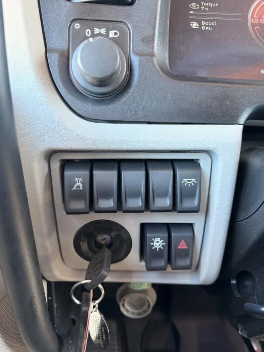 2026 Peterbilt 589 - image 22