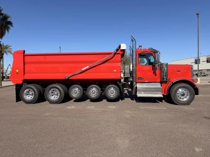 2026 Peterbilt 589 - image 10