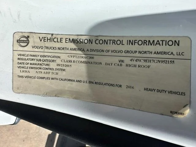 2016 Volvo VNL 300 — photo 4