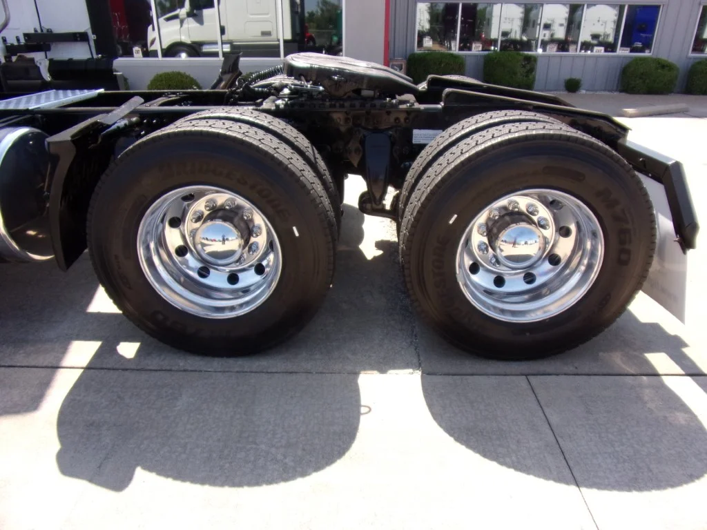 2021 Freightliner Cascadia in Fort Smith, AR — photo 10